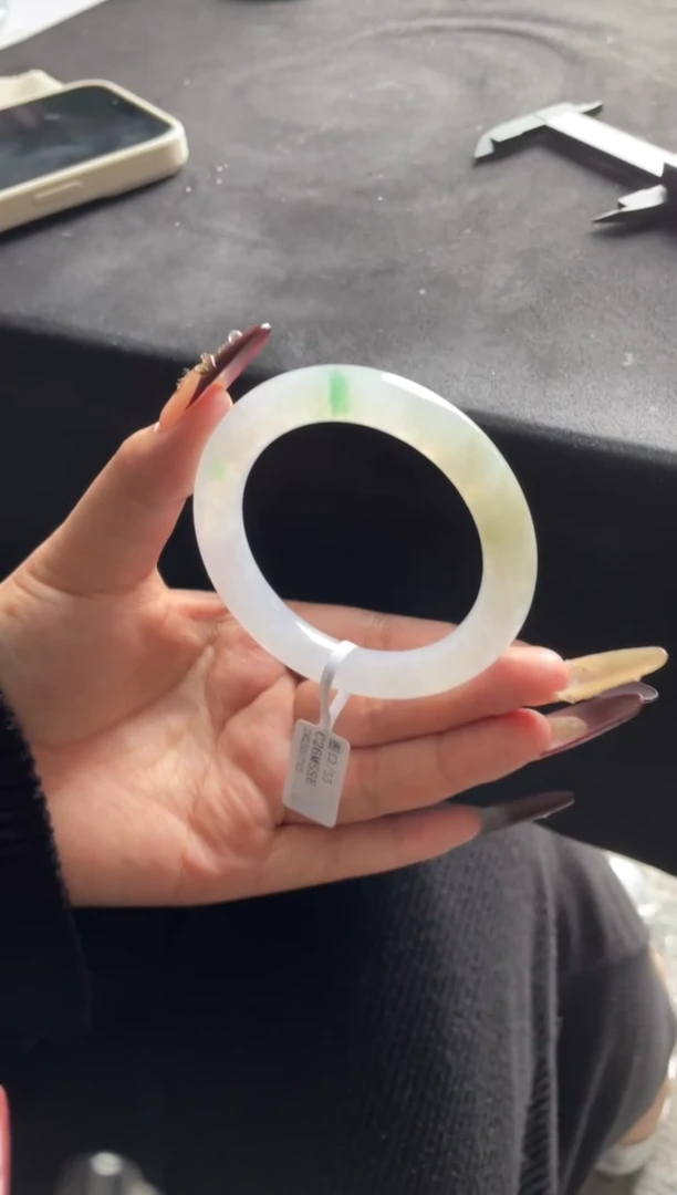 未镶嵌手镯翡翠三天鉴赏期