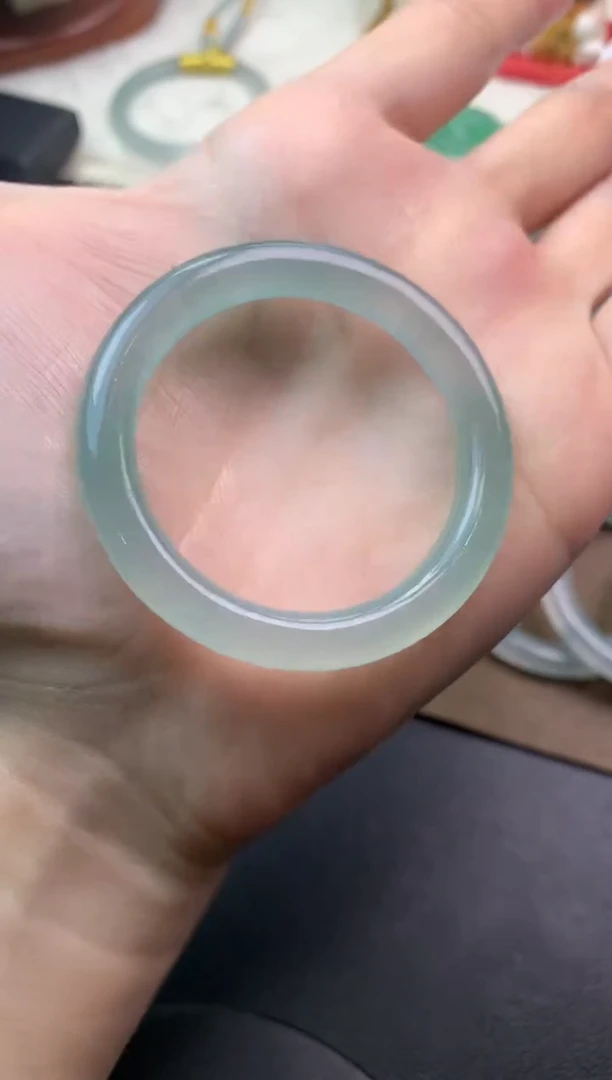 未镶嵌定制翡翠毛货