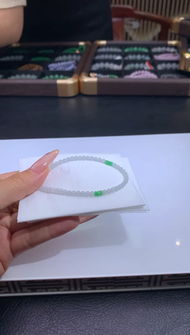 未镶嵌手链翡翠大***丶翡翠