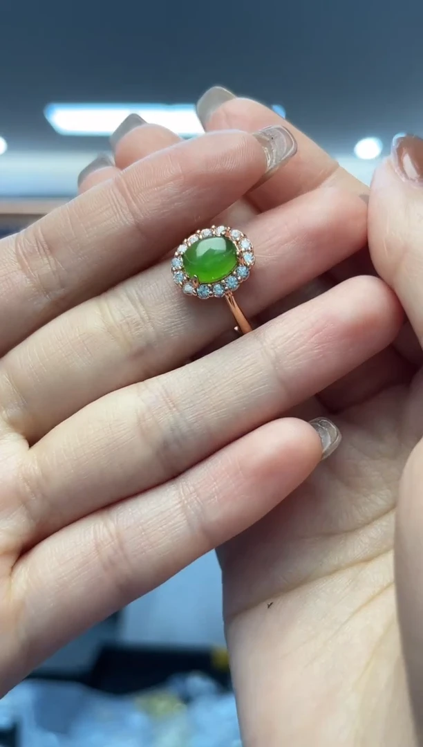 未镶嵌戒指和田玉（多样性发一件）