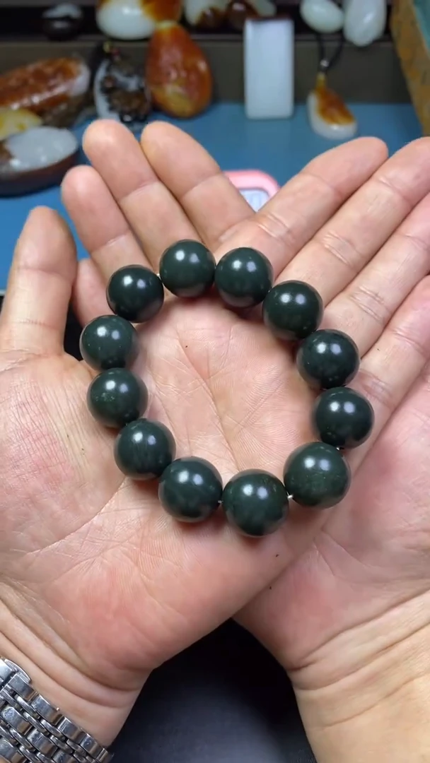 未镶嵌手串和田玉杰*和田玉