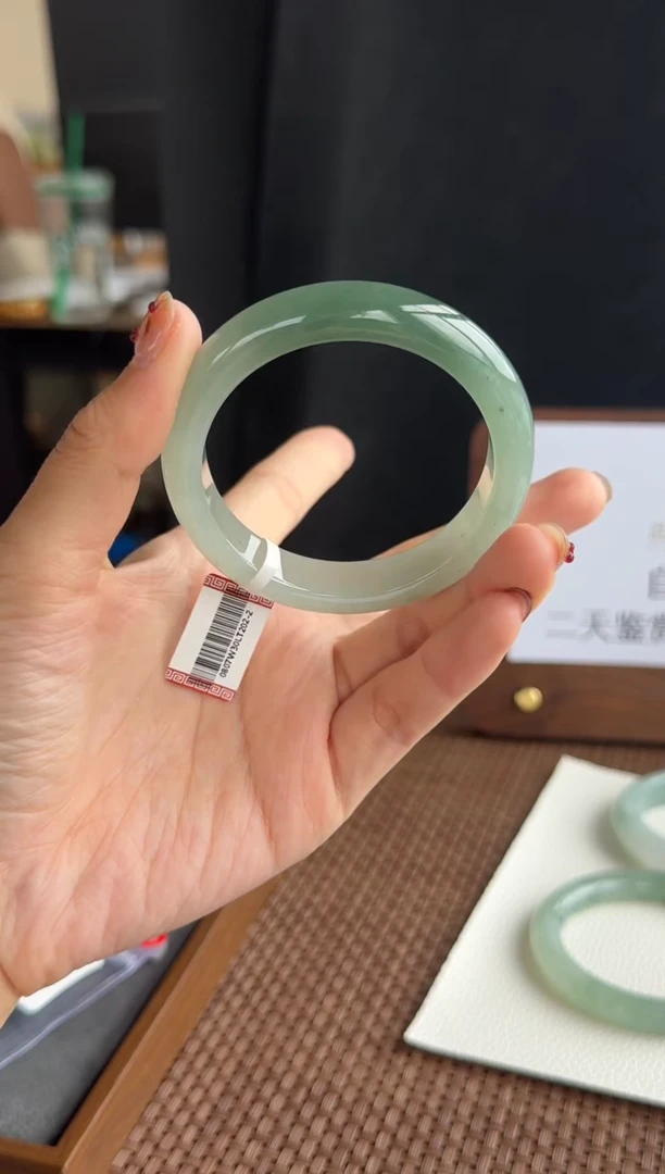 未镶嵌手镯翡翠45号54.2*12.2*8.1