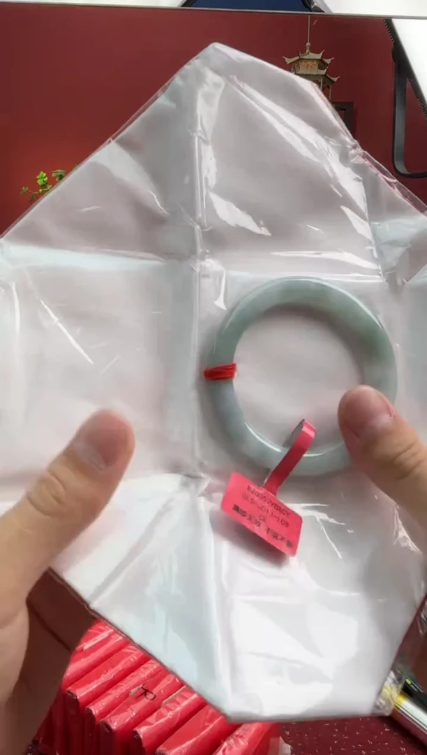 未镶嵌手镯翡翠翡翠手镯5