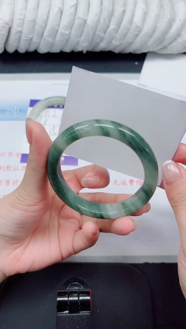 【闪购商品】石英质玉手镯未镶嵌274#54.2