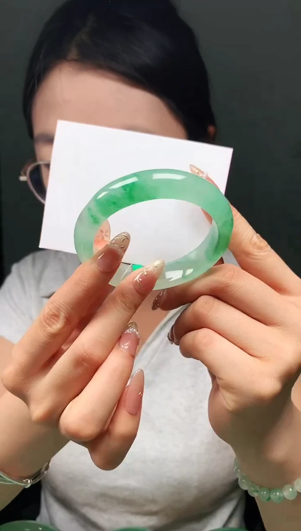 石英质玉（非洲翠）手镯未镶嵌57*-58