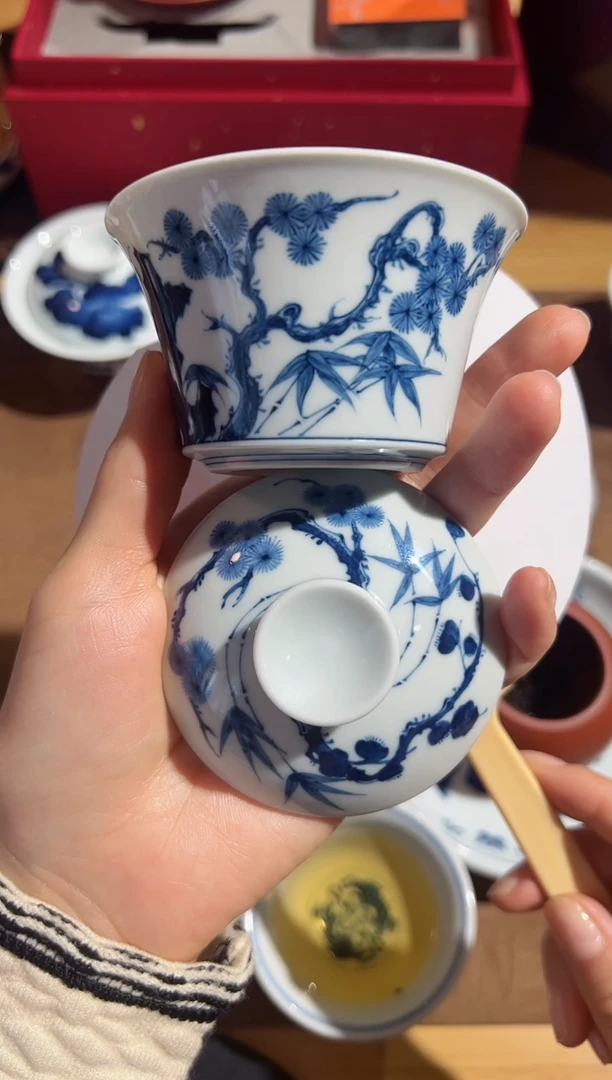 5****爱雨后 湛蓝系列 松竹梅 盖碗