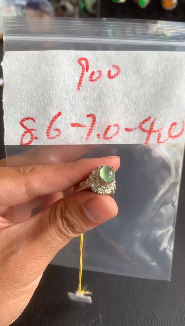 未镶嵌定制翡翠缅甸A货翡翠，拍一发一