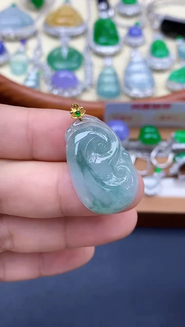 颈饰18K金镶嵌翡翠253-中国好珍宝