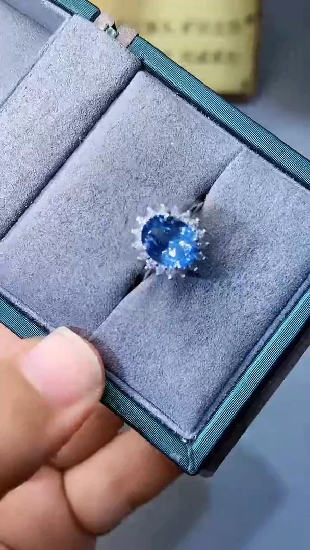 【闪购商品】海蓝宝石戒指银S925镶嵌16