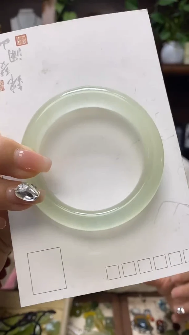未镶嵌岫玉手镯52