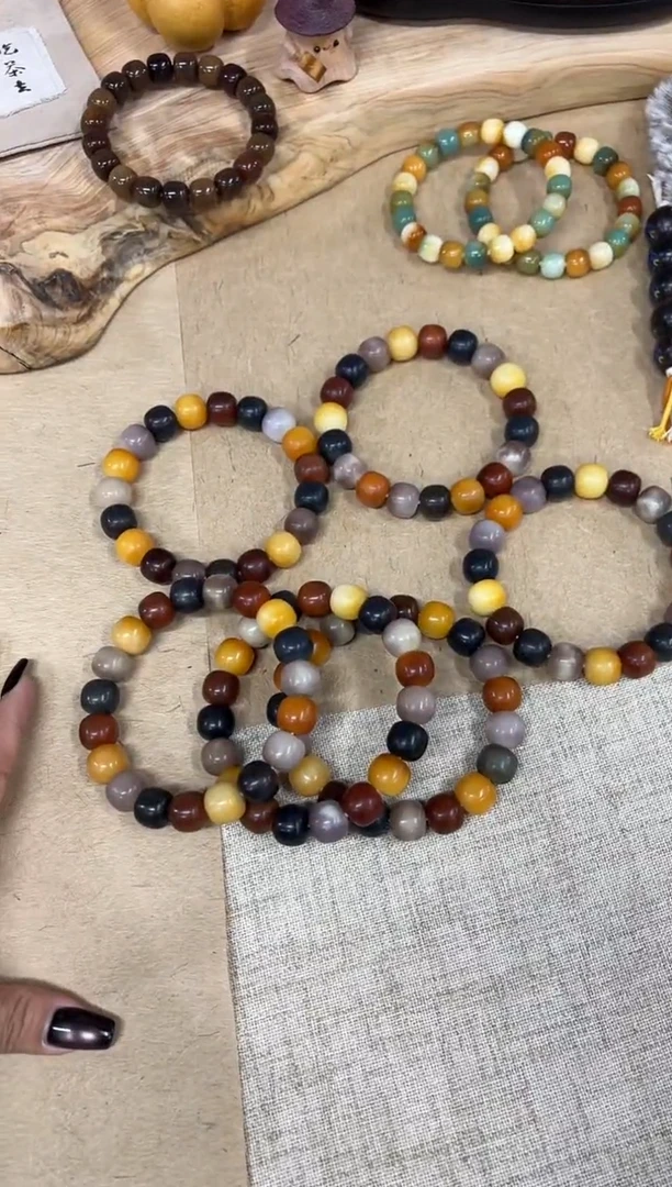 手串菩提根/象牙果14干磨孔一般（916）