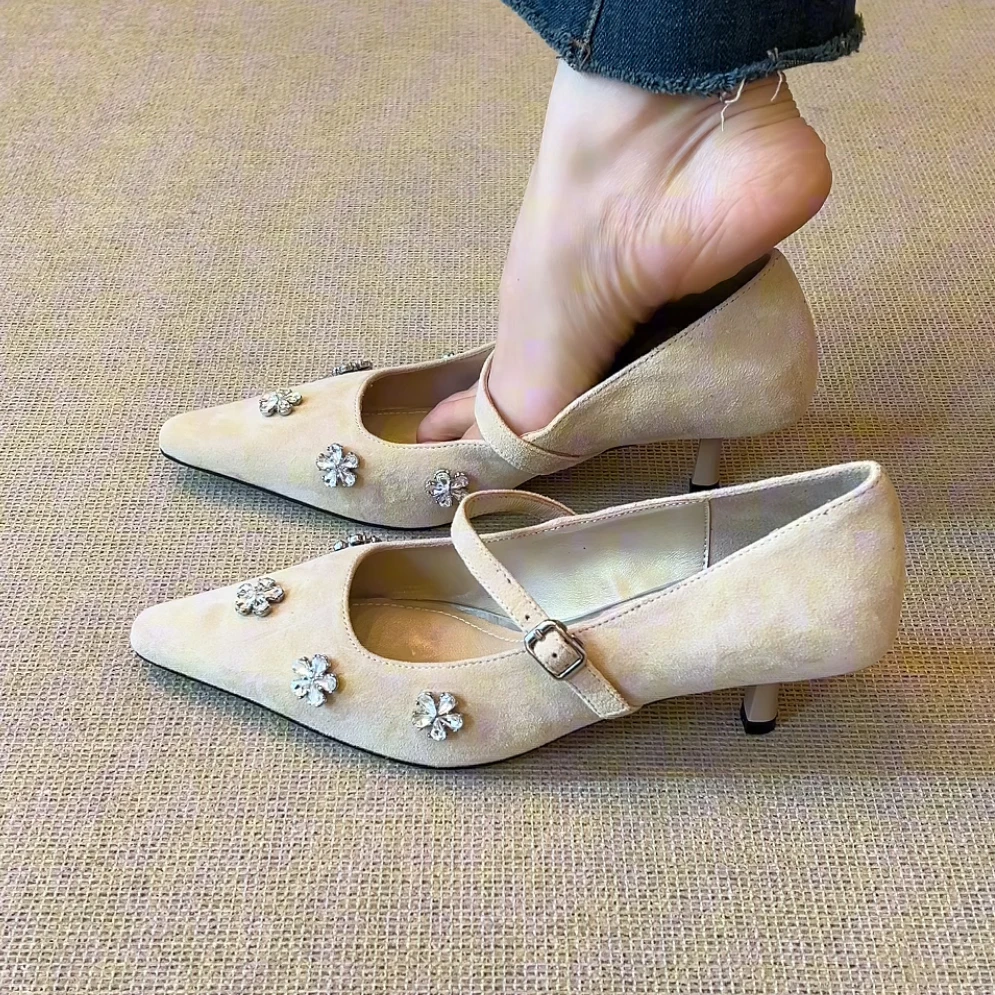 RubyL/5cm绝美法式时尚花朵水钻小方头浅口一字扣带细跟单鞋女款