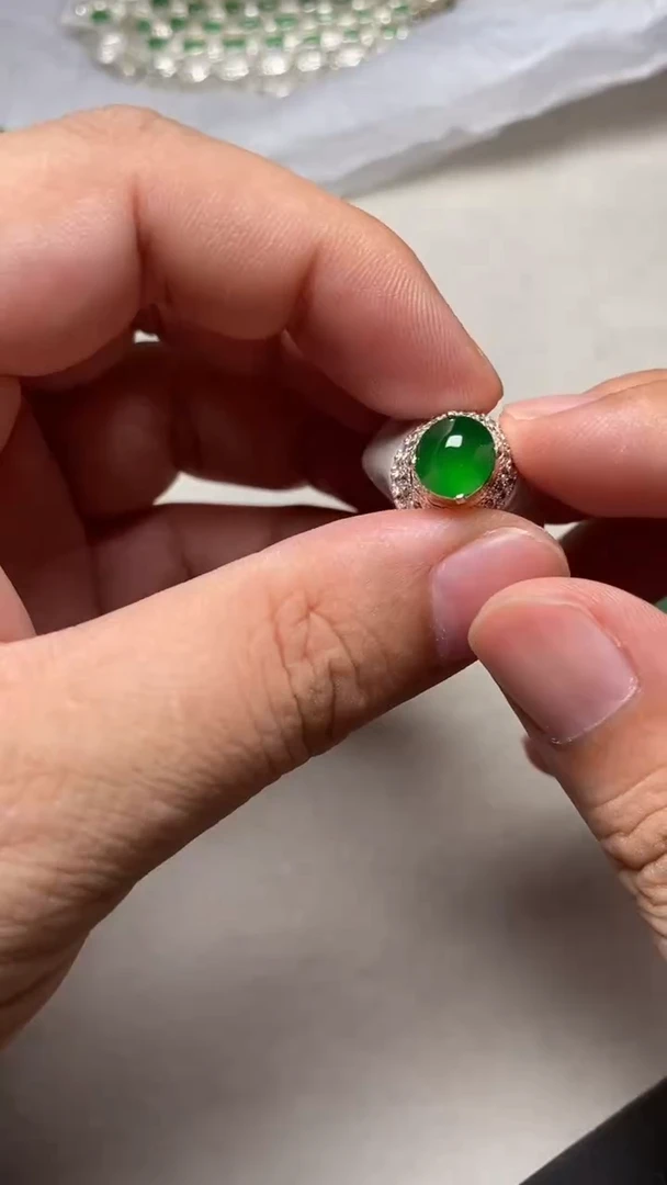 未镶嵌定制翡翠流*、天然缅甸翡翠A货