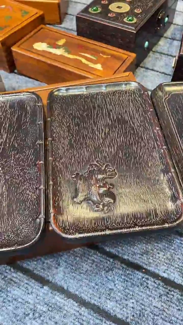 木紫檀雕刻一物一拍