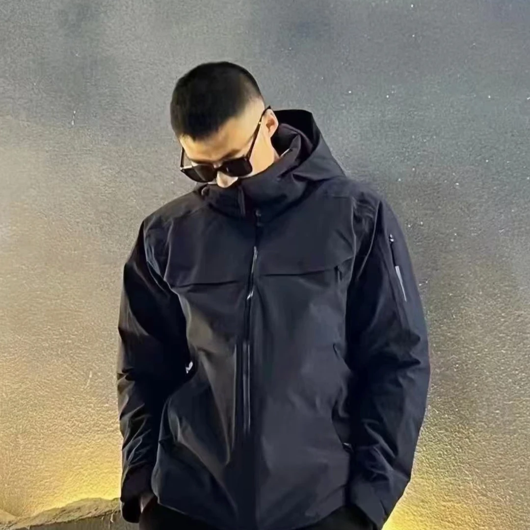 2025年新上新鹅绒冲锋滑雪外套男女同款