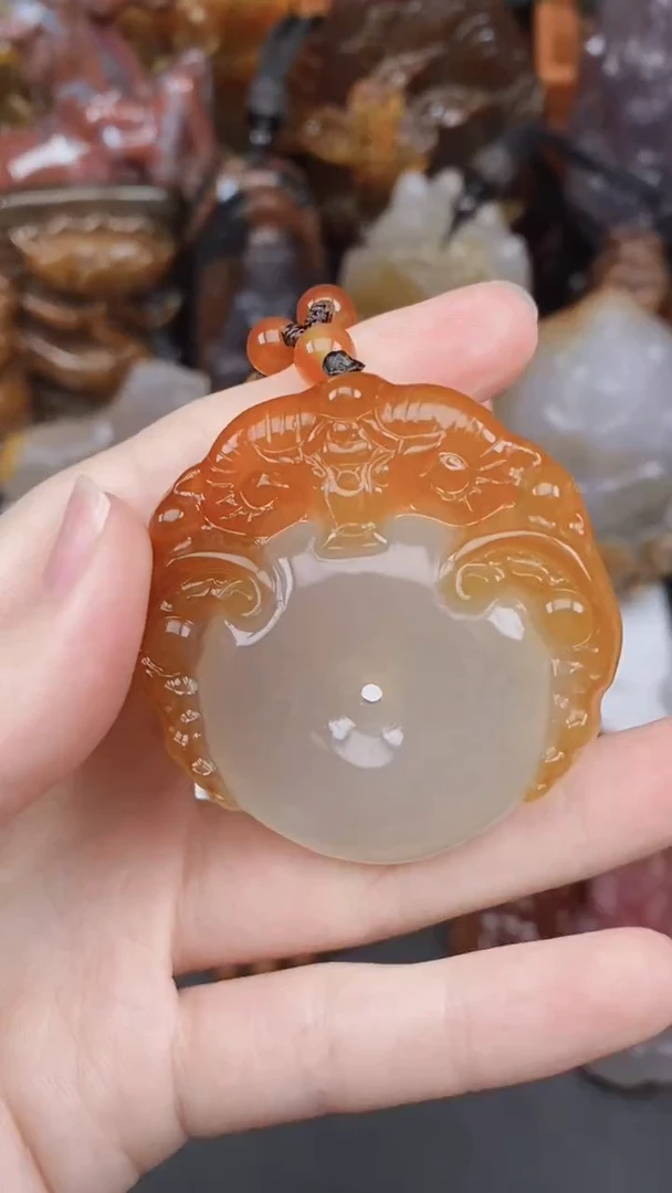 未镶嵌颈饰玛瑙/玉髓AA