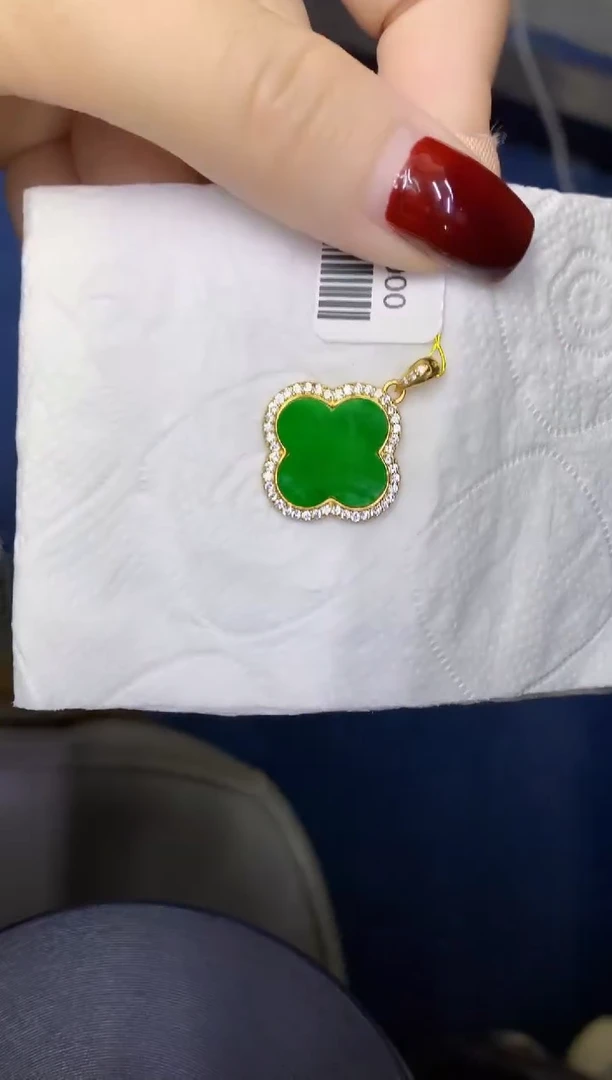 颈饰未镶嵌翡翠缅甸天然翡翠A货