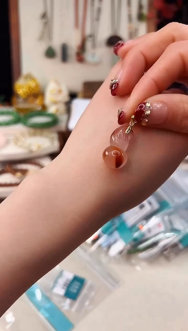 未镶嵌南红玛瑙手饰@@A521C017951