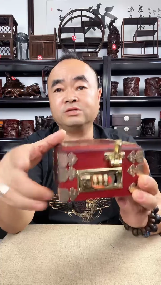 木正方盒老李红木工艺品