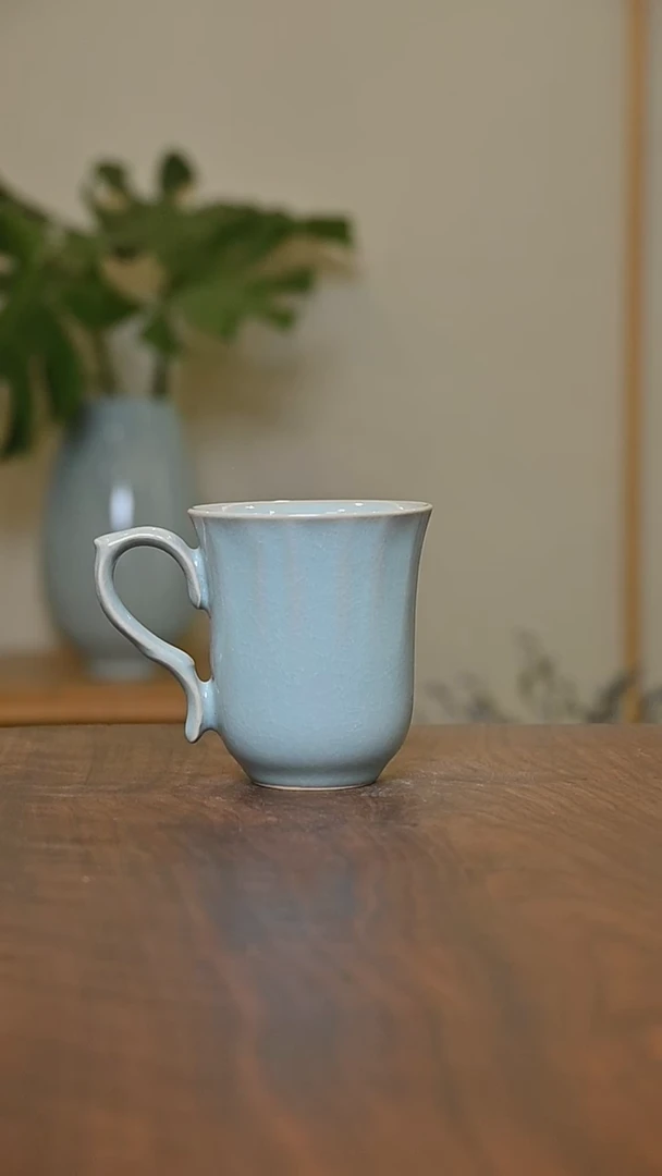 咖啡杯 天青 微瑕晨星密 朱家汝窑款