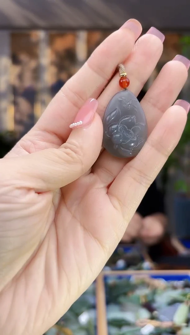 和田玉未镶嵌挂件拍一发一