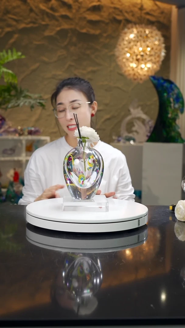 福利净色烟花香薰瓶
