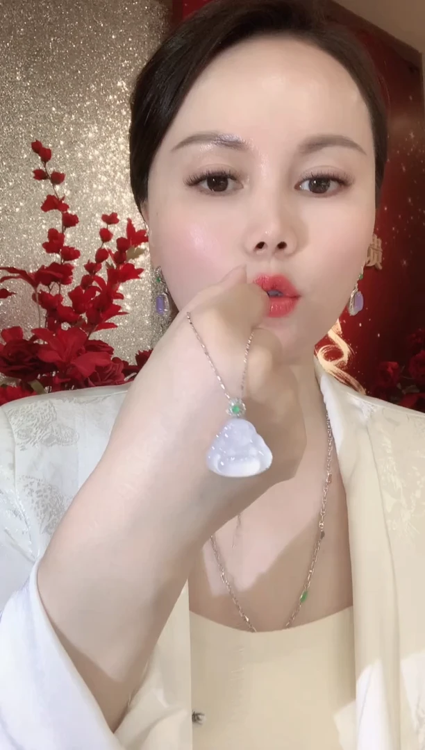 吊坠(不含链)18K金镶嵌翡翠A79