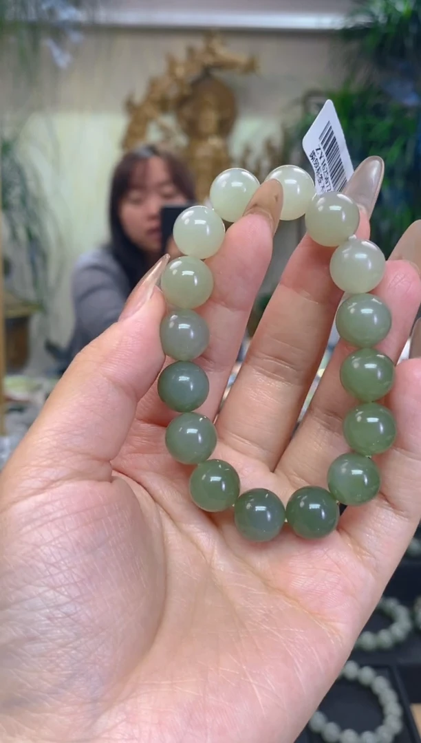 未镶嵌手串和田玉卡12