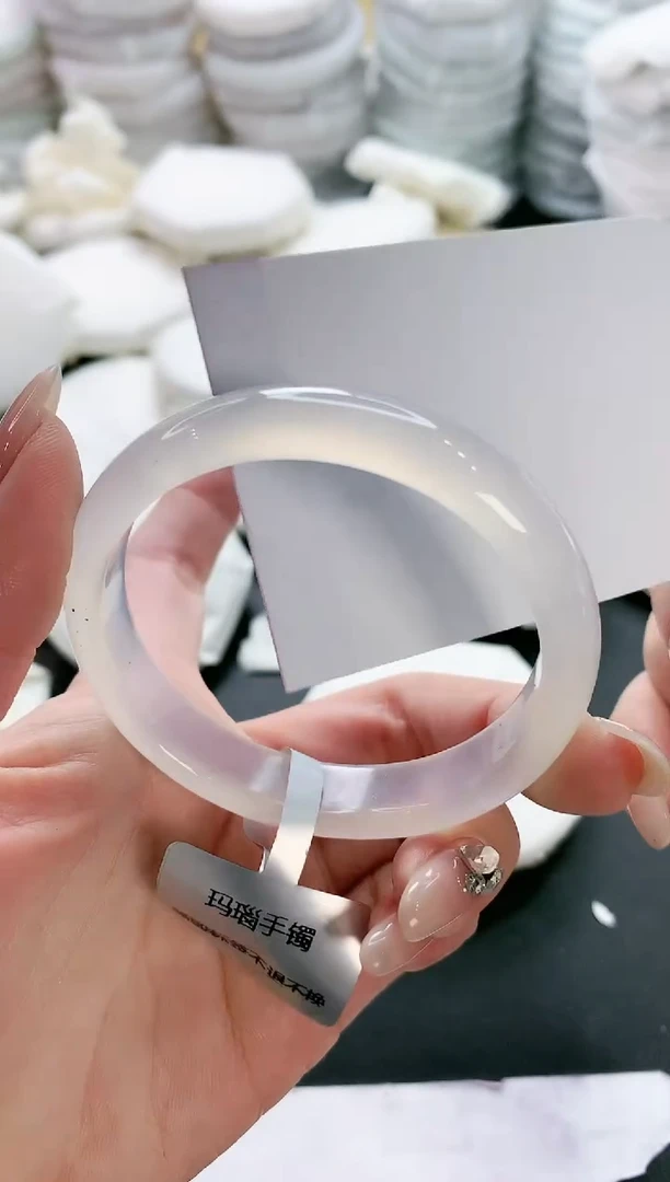 【闪购商品】玛瑙/玉髓手镯未镶嵌593