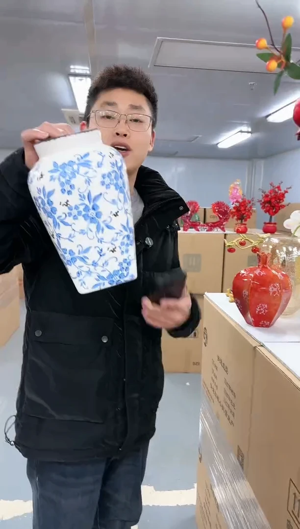 【闪购商品】玻璃云泰0015