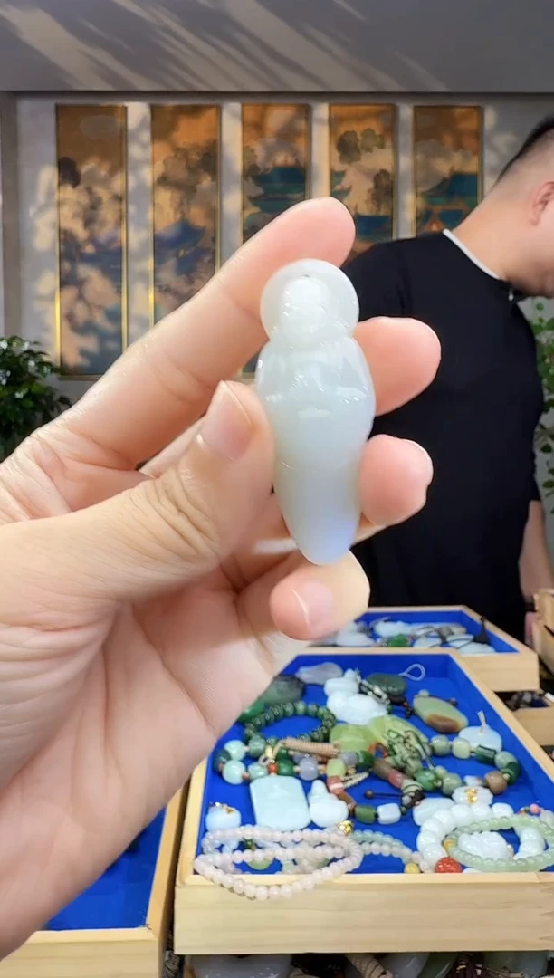 未镶嵌和田玉挂件拍一发一