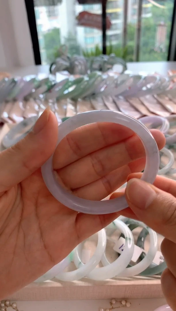 未镶嵌手镯翡翠56冰贵妃