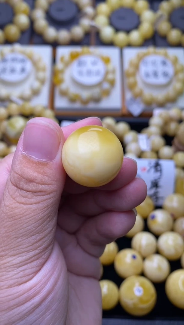 裸石琥珀未镶嵌大小姐珠宝严选40