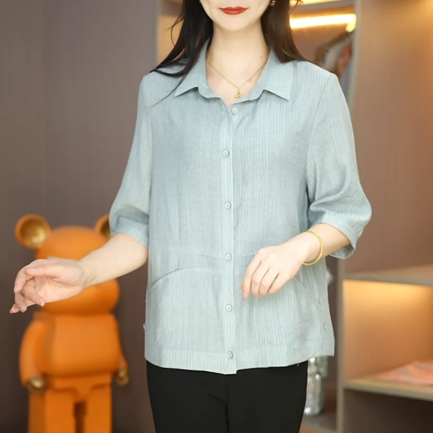 时尚显瘦上衣女夏季新款妈妈碎花衬衫早秋高贵洋气小衫