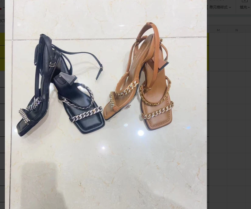 富贵 女休闲时尚百搭气质小跟凉鞋DAHPLX101AVK