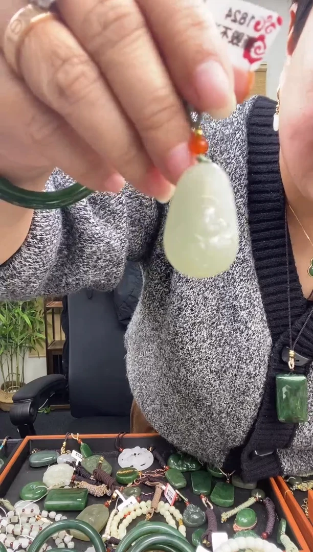 颈饰未镶嵌和田玉7