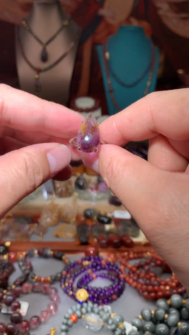 未镶嵌珠宝半成品水晶极光紫钛水滴戒指，多样性