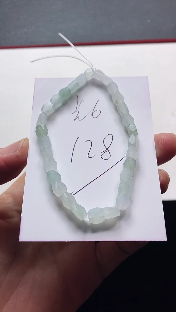 未镶嵌定制翡翠手串