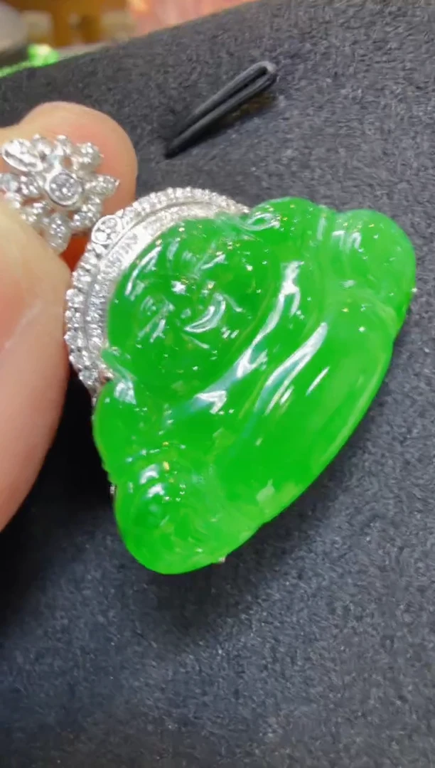 吊坠(不含链)18K金镶嵌翡翠多样性团购发一件