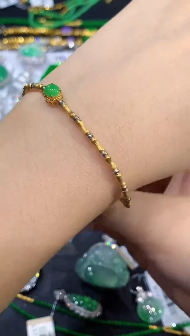 18K金镶嵌手链翡翠SY多样性发其一