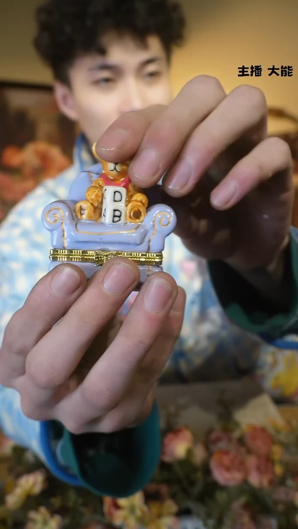 【闪购商品】默认微瑕高端树脂陶瓷摆件W