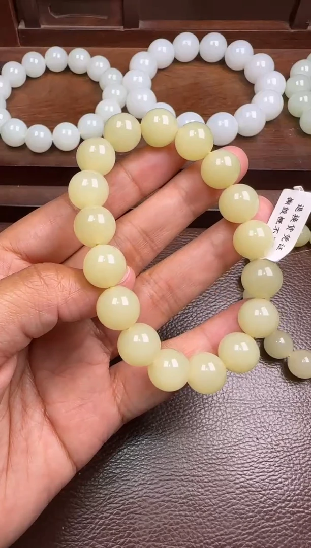 未镶嵌和田玉挂件和田玉手串