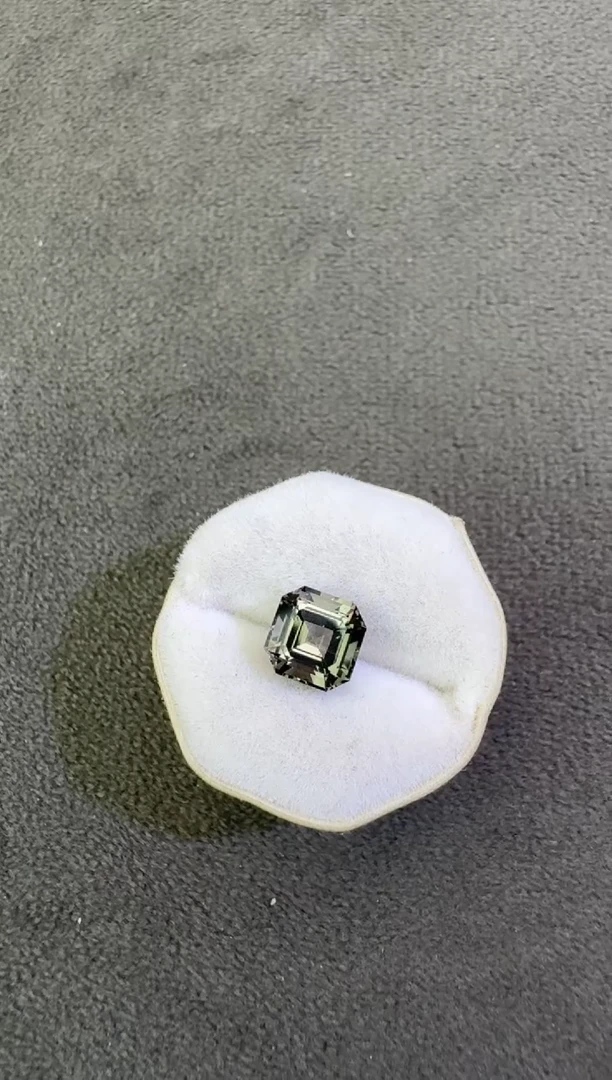 未镶嵌珠宝半成品碧玺1.59ct