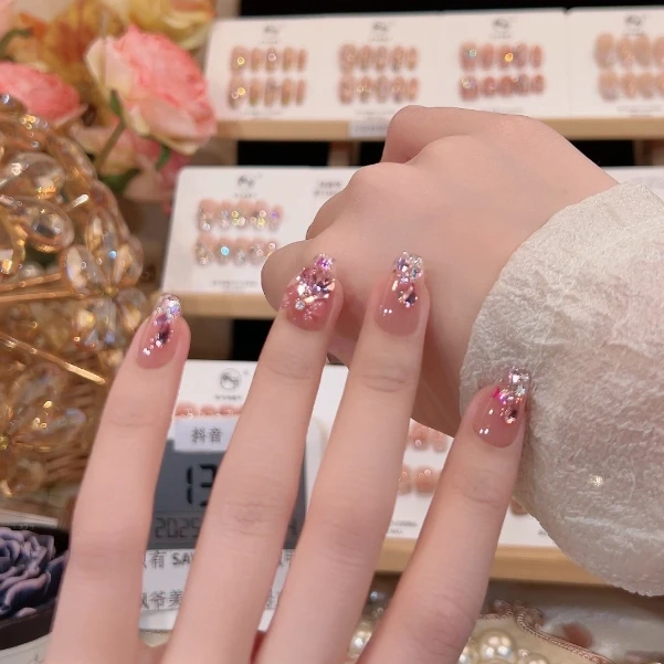 莉莉安-SAYE飒爷手工美甲-可重复佩戴-掉钻包补-10片