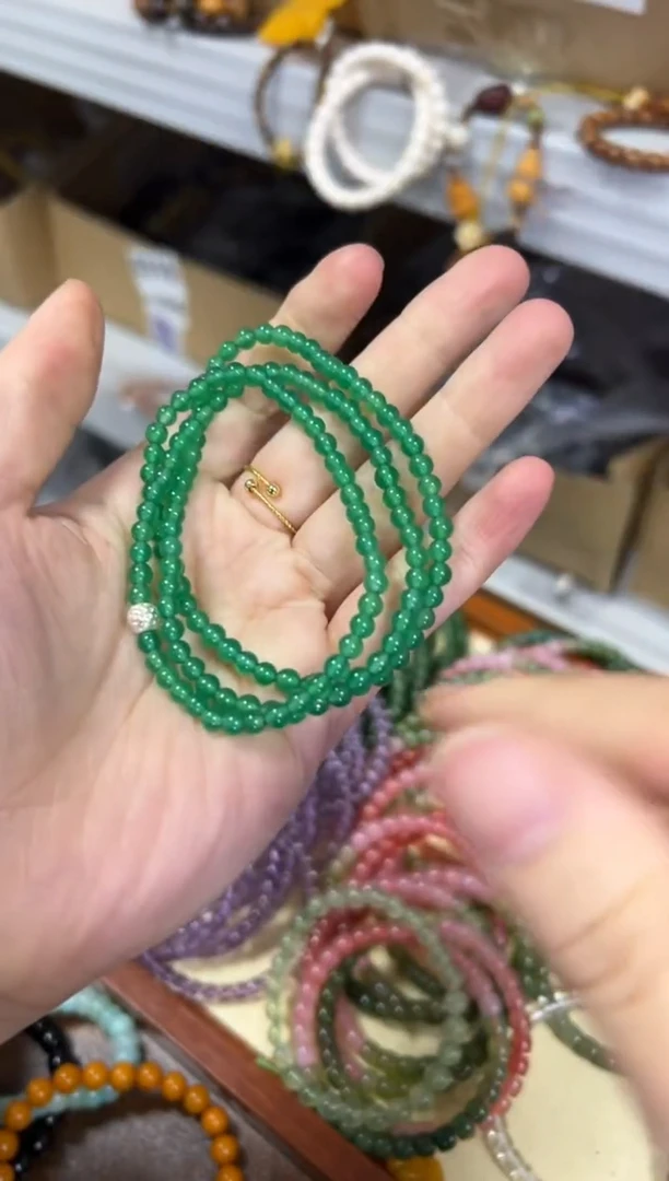 【闪购商品】玛瑙/玉髓手链未镶嵌高冰小米珠绿玛瑙多圈手链