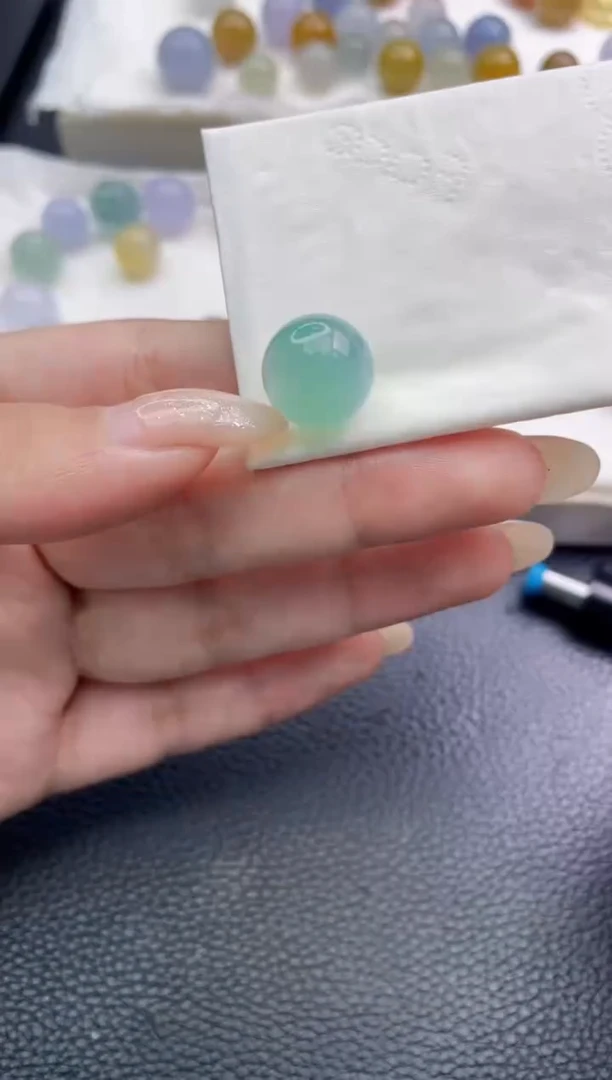 未镶嵌定制翡翠薄****?3900