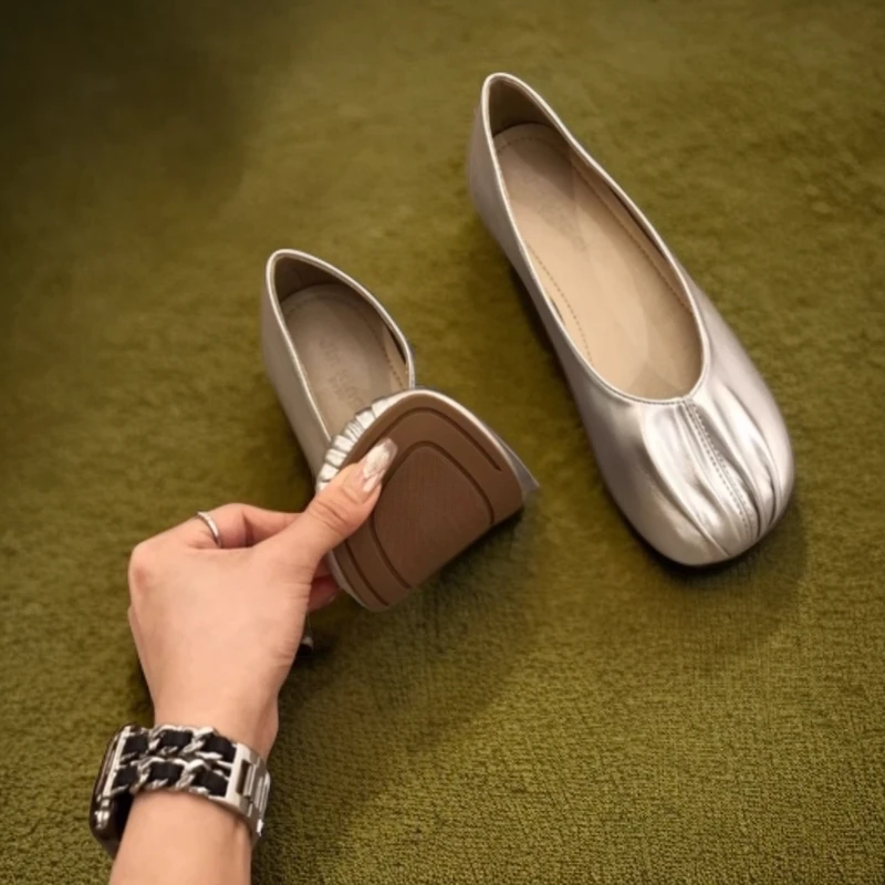 心芘法式玛丽珍女士时尚百搭鞋子2025温柔夏季晚晚风鞋平底豆豆鞋