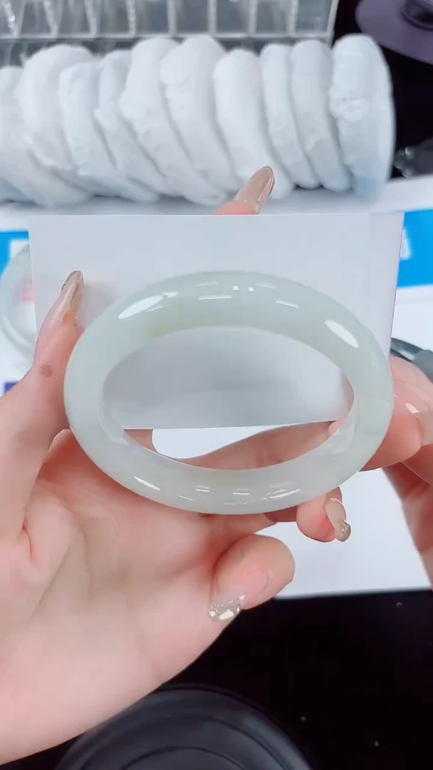 石英质玉手镯未镶嵌49-（58）