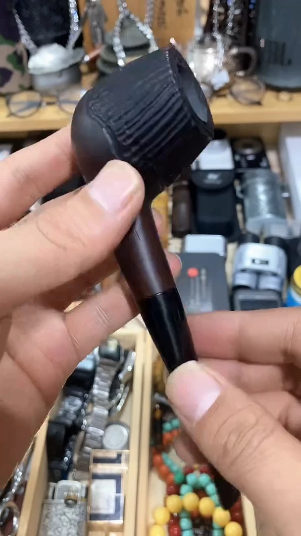 瓷片闪购商品  如图所示
