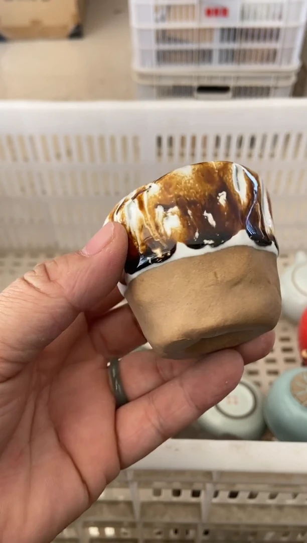 无运费险有瑕疵的摄影的产品有使用过的痕迹有点脏介意勿拍